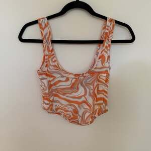 Forever 21 Orange and Pink Marble Print crop top